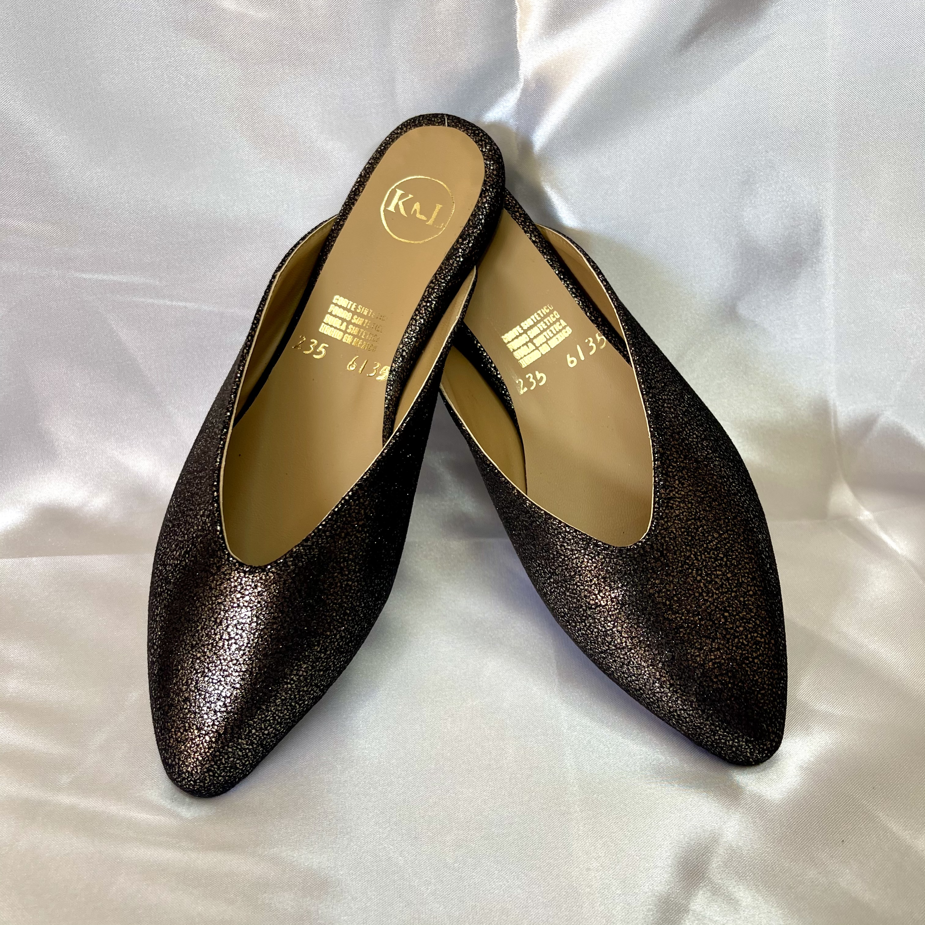 Mules Golden