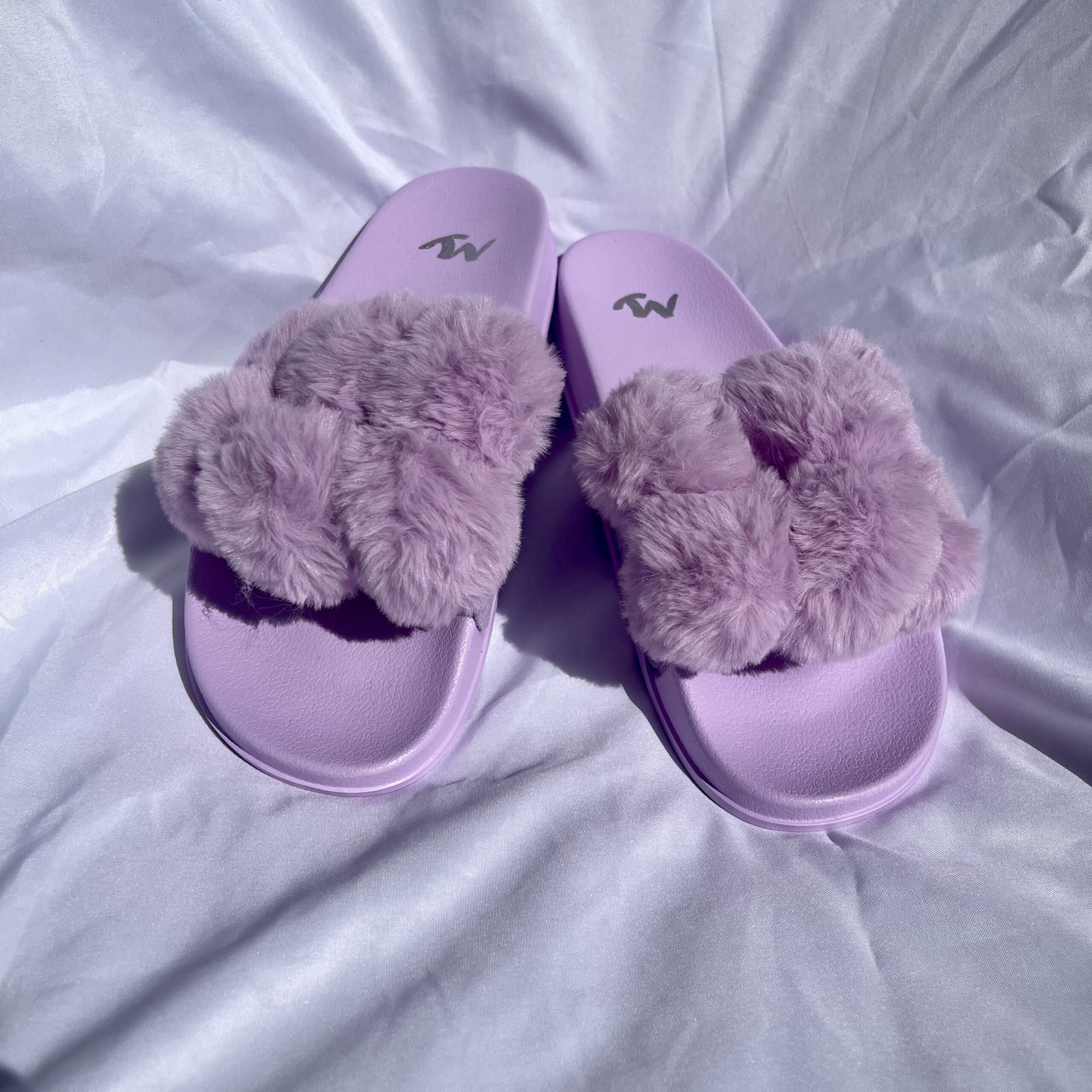 Sandalias Peluche Violetas